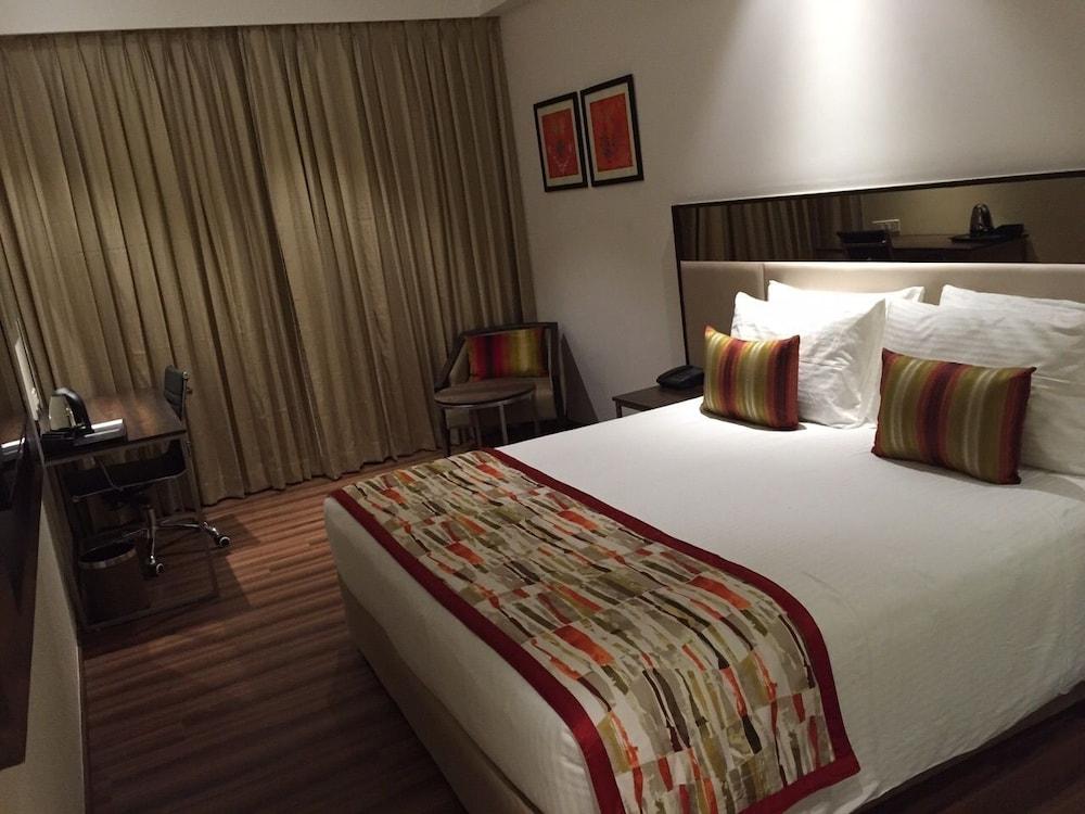 Grand Kakinada By Grt Hotels Luaran gambar