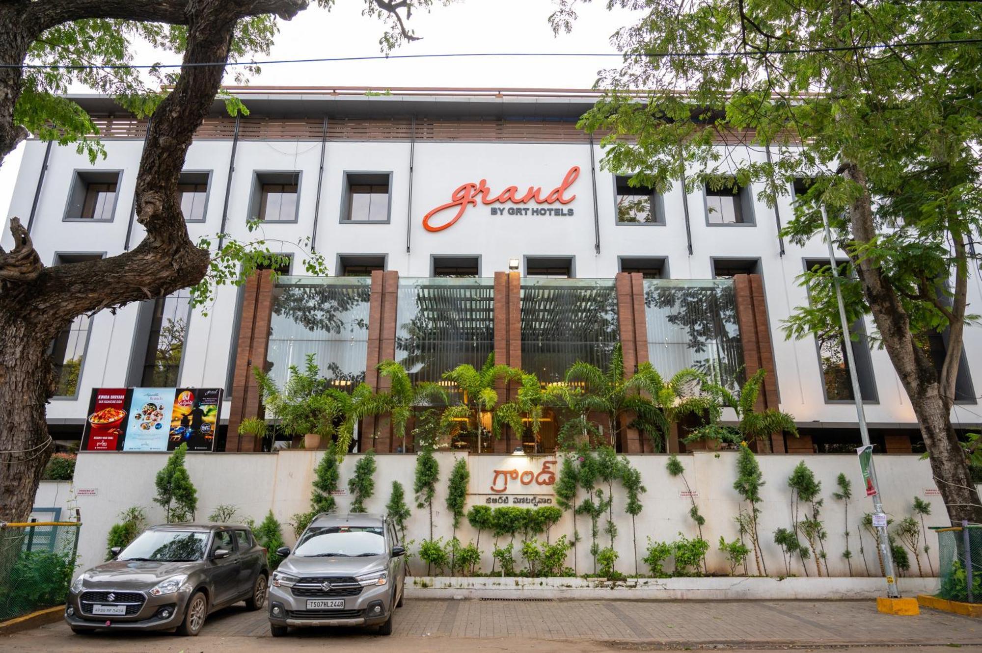 Grand Kakinada By Grt Hotels Luaran gambar