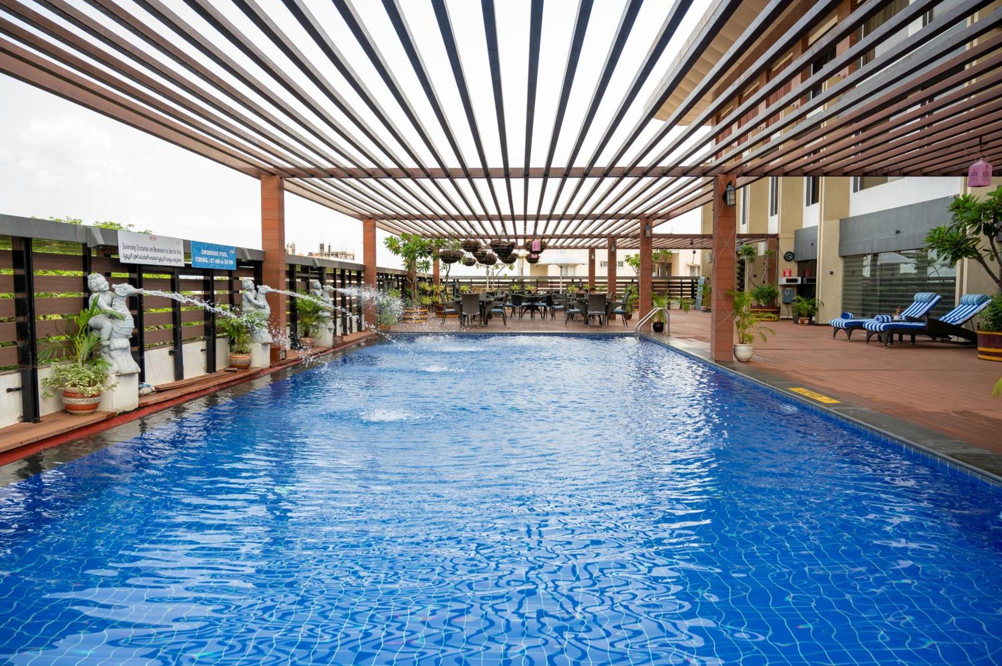 Grand Kakinada By Grt Hotels Luaran gambar