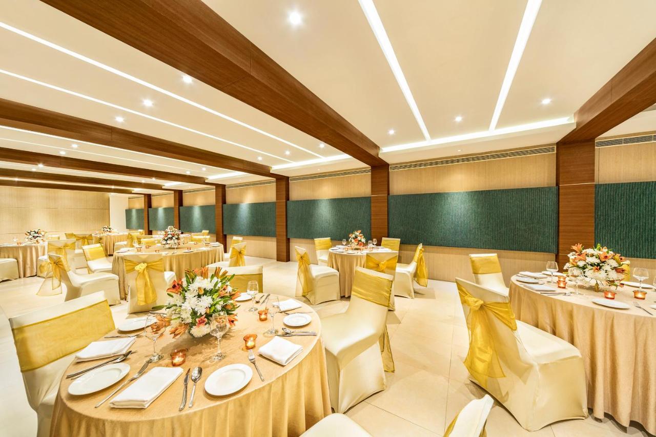 Grand Kakinada By Grt Hotels Luaran gambar